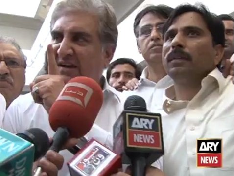 PTI MPA mashwani caught by police in police station and not telling truth about his presence and is caught without FIR