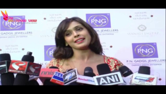 Stunning Hrishita Bhatt Spotted At P.N. Gadgil Jewellers Launch