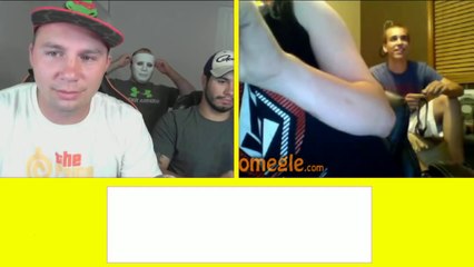 FINGERNAILS & NEEDLES DON'T MIX (Omegle Stunt)