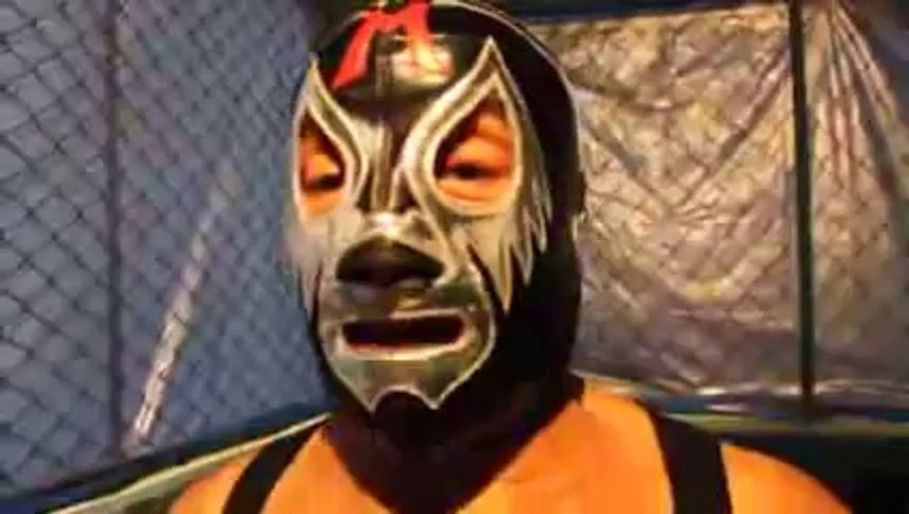 Mil Mascaras entrevista en Rio Bravo