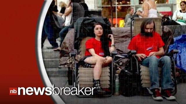 Apple Fans Already Waiting Outside New York Store for Latest iPhone