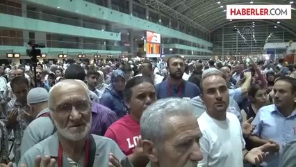 İlk hac kafilesi uğurlandı