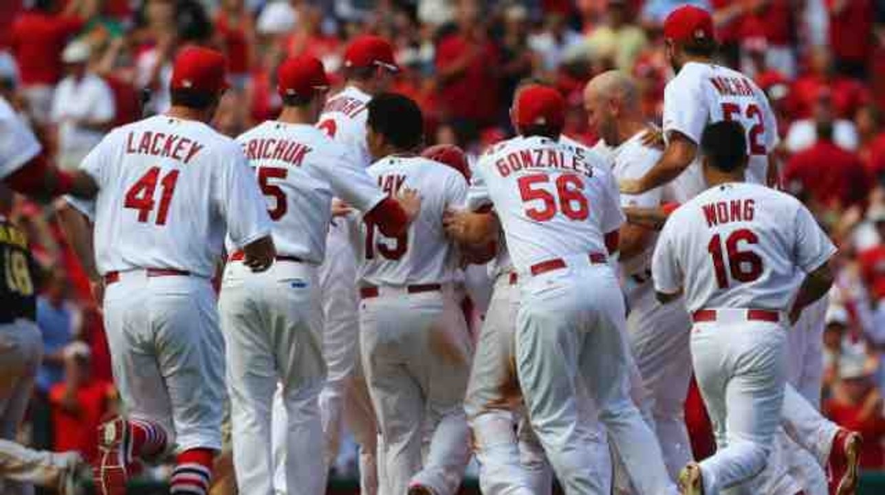 Cardinals Walk Off, Sweep Pirates