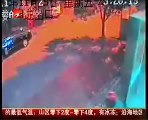 Crazy Chinese Man Killed Many People During ATM Robbery (RisingFormuli1)