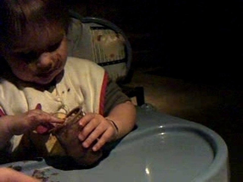 Maïlys (ma fille) la cochonne