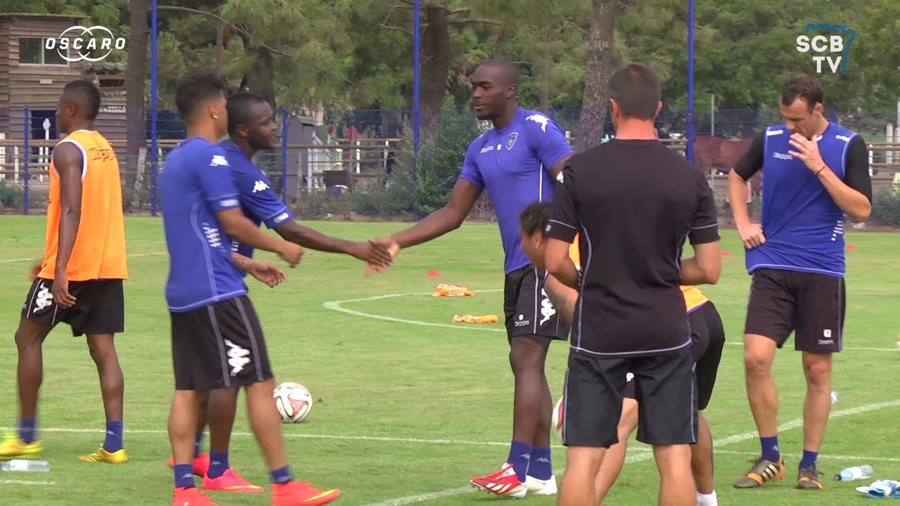 Les premiers pas de Benjamin Mokulu et Hervin Ongenda