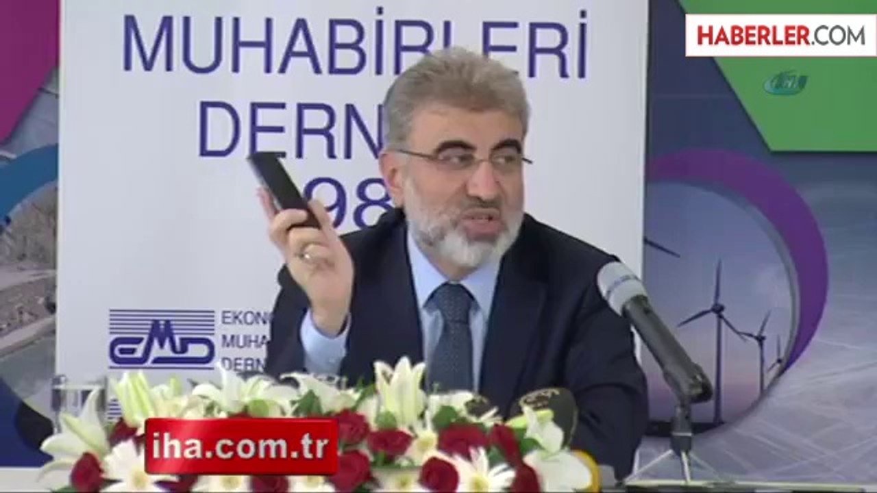 Enerji ve Tabii Kaynaklar Bakanı Taner Yıldız, Telefonunu Yanından Ayırmıyor