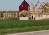 Amish Community Spirit Shines Through in Unique Barn Raising Footage