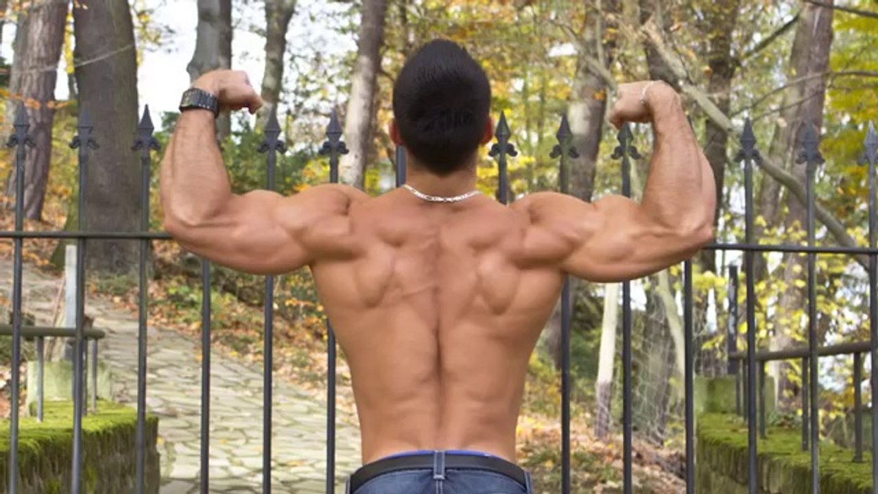 Fitness model Alon Gabbay Photo shoot at Rolandsbogen Germany