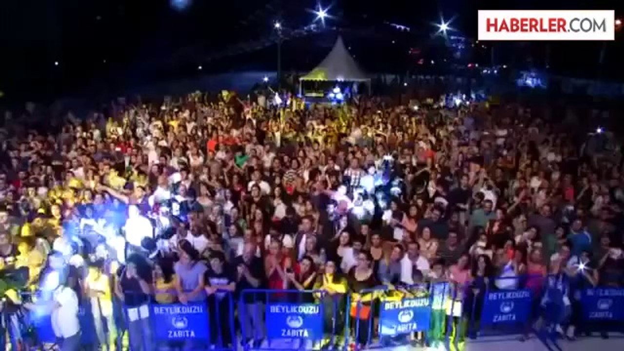 Türkiye'nin İlk Türkçe Sözlü Alternatif Rock Grubu, Efsane Grup Bulutsuzluk Özlemi Beylikdüzü'nü...