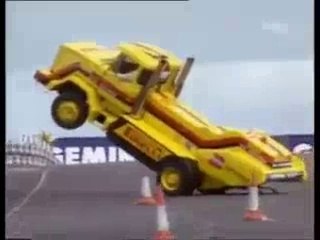 Trucks Stunts Awesome Riding(adpcstudio1.blogspot.com)