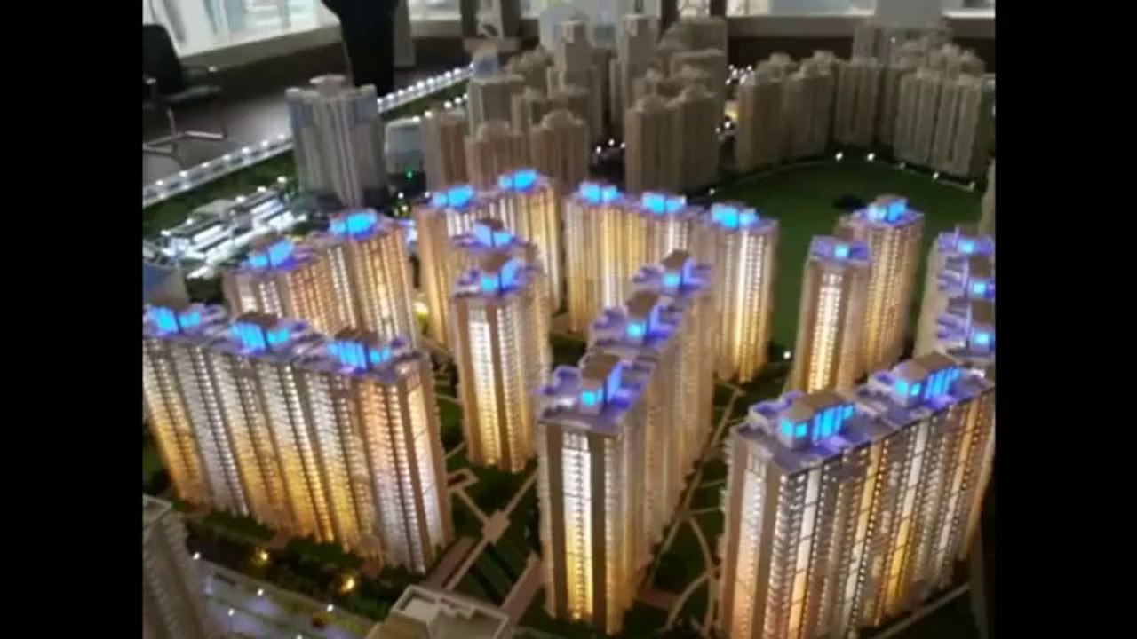 Gaur Yamuna City Yamuna Expressway - 9999422881