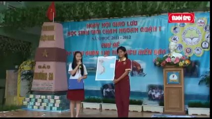 Học sinh quận 1 TP HCM góp đá xây Trường Sa