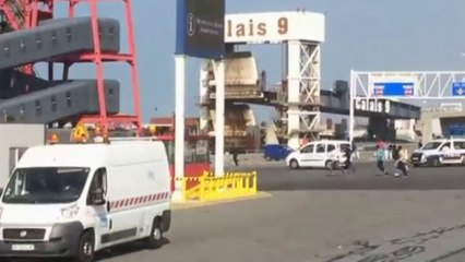 Calais migrants caught on video rushing to board a ferry