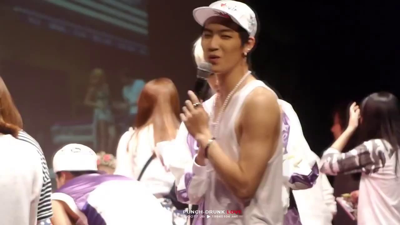 GOT7 JB Singing "Incomplete"