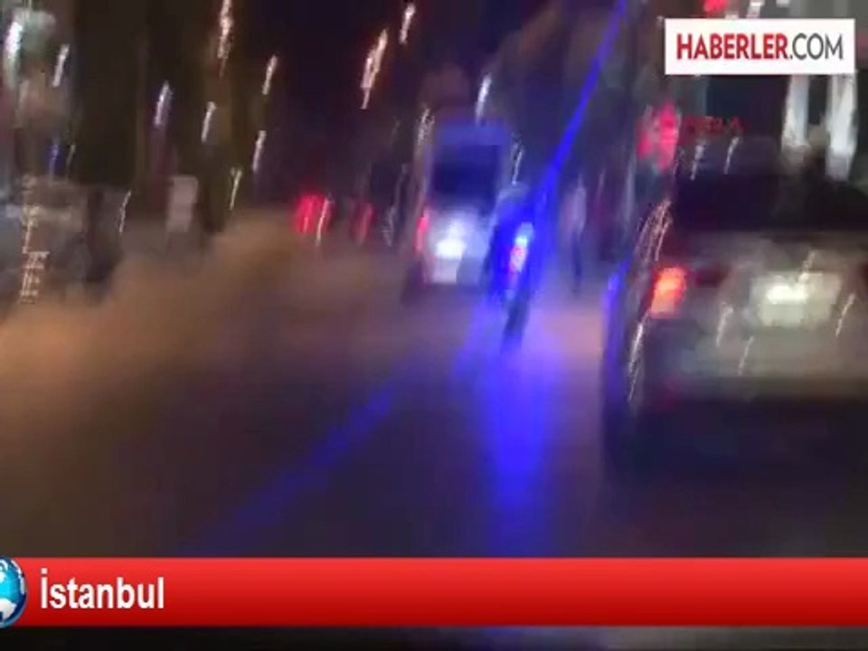 Başbakan Davutoğlu Sabah Namazı İçin Eyüp Sultan'a Gitti