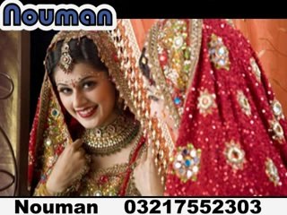 surkh kapron main nikla hai woh bewafa aaj duniya