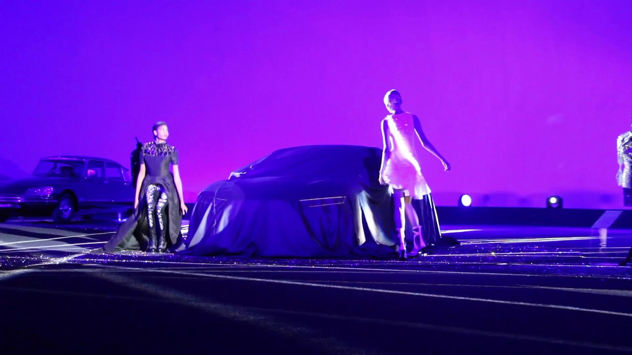 Citroën DS dévoile son concept-car "Divine DS"