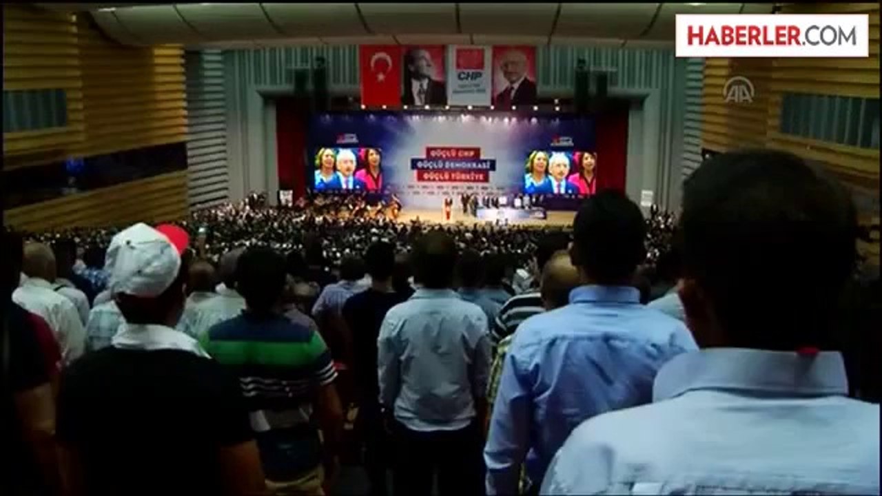 CHP 18. Olağanüstü Kurultayı - İstiklal Marşı