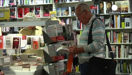 Hollande Fransa tarihinin popülaritesi en düşük Cumhurbaşkanı