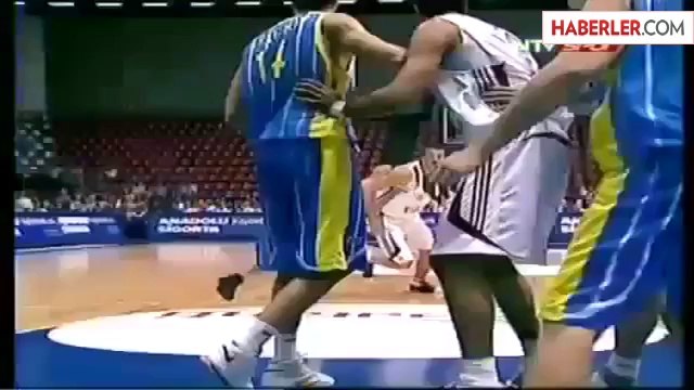 Hidayet Türkoğlu ve Ailesi ABD'ye Geri Döndü