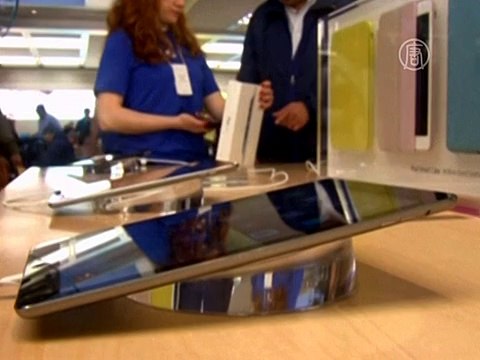 Кража фото звёзд ударила по репутации Apple