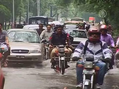 40 человек погибли в результате наводнений в Пакистане