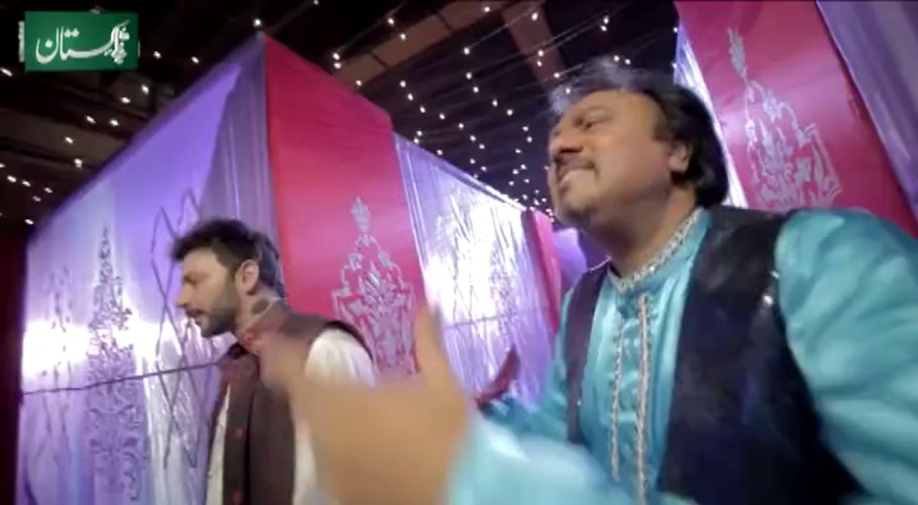 Jamhuriat chalte jae
