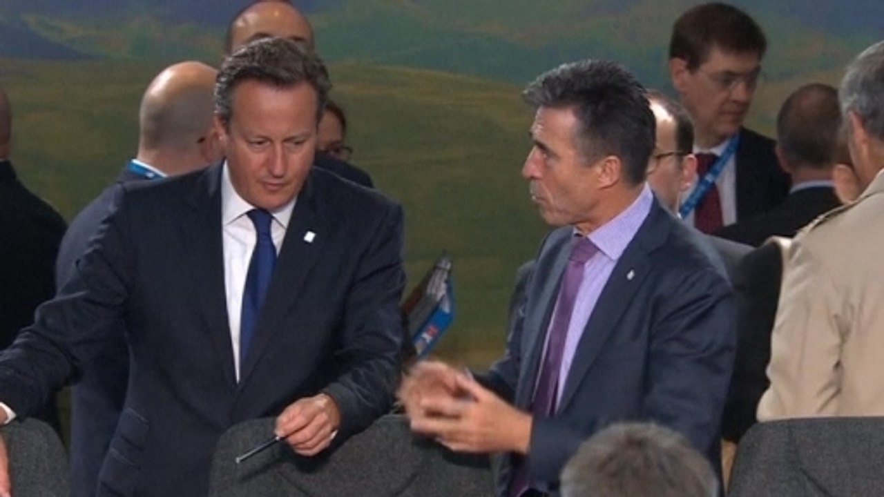NATO summit opens second day with focus on Ukraine and Islamic State
