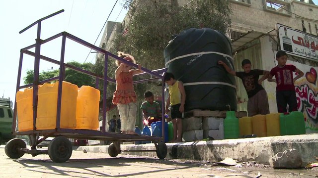 Après la guerre, les habitants de Gaza forcés de creuser des puits pour trouver de l'eau