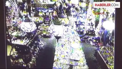 5.2'lik Deprem Sokağa Döktü