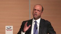 Sciopero Polizia, Alfano: indossiamo tutti la stessa divisa