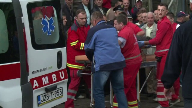 Bosnie: 5 morts sur les 34 mineurs piégés dans une mine