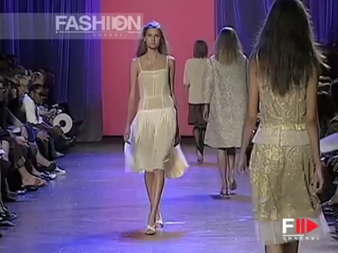 Marc Jacobs Spring Summer 2006 New York 2 of 3 by Fashion Channel