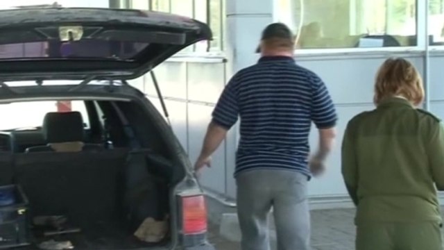 Estonian security police say officer abducted on Russian border