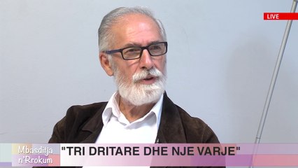 TRI DRITARE DHE NJE VARJE. NE STUDIO ISA QOSJA