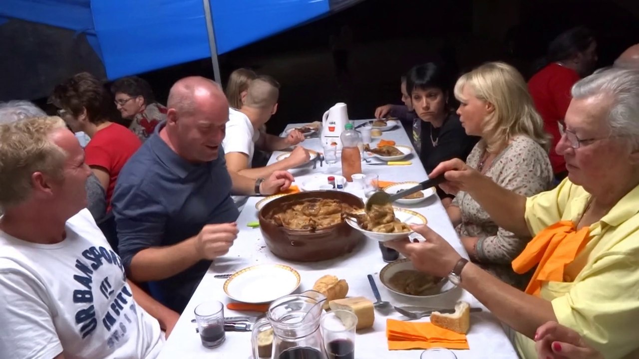 FETE DE TREZIERS 2014 SOIREE CASSOULET