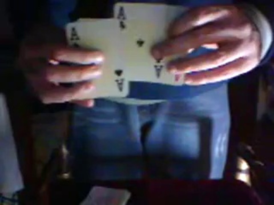 Truco de magia: Ases invisibles.