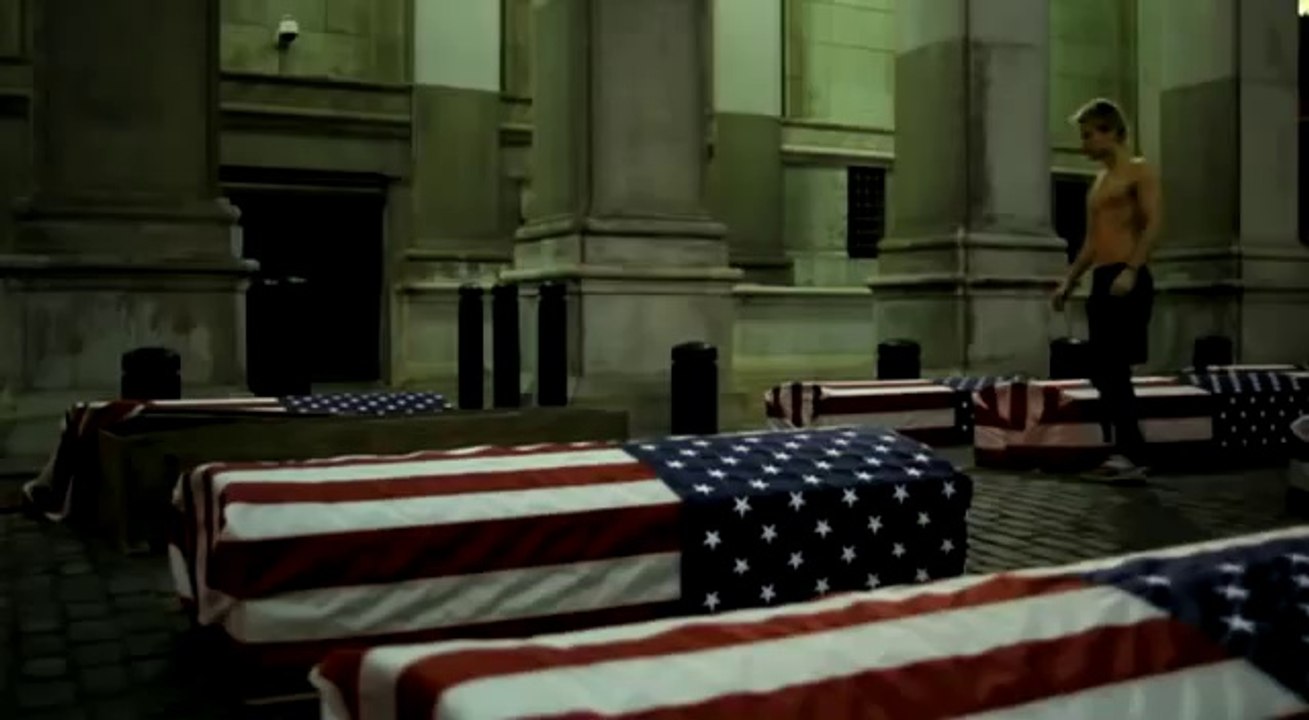 Thirty Seconds To Mars - Hurricane (Censored Version)