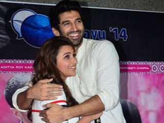 Aditya Roy Kapur And Parineeti Chopra Promotes Daawat-E-Ishq At College Fest