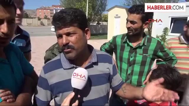 İç Savaştan Kaçan Suriyeli Gençler, Elazığ'da Evlendi