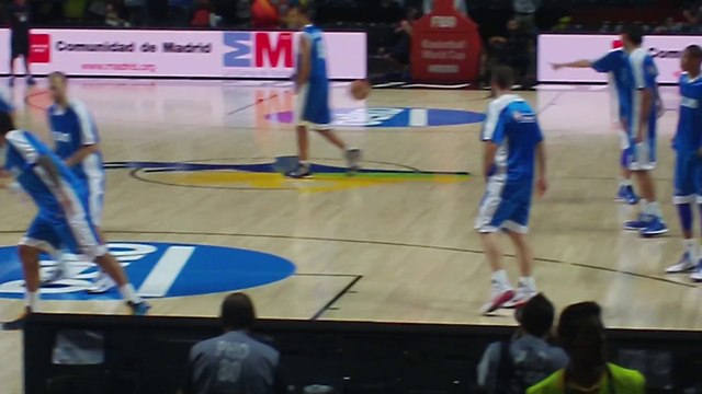 Είσοδος Ελλάδας στο γήπεδο