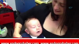 7 aylık bebek anne sesini ilk kez duyunca!..