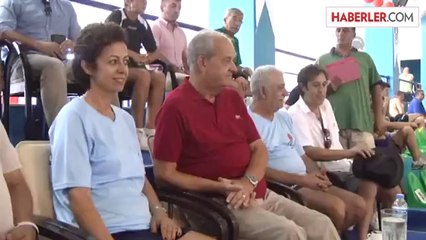 İlker Başbuğ'un masa tenisi merakı