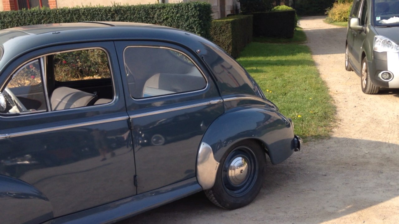 Les Peugeot 203 à Lamballe
