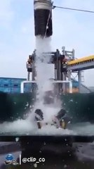 تحدي الثلج بخرطوش ثلج