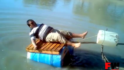 Fat man rescue fail - Fails World