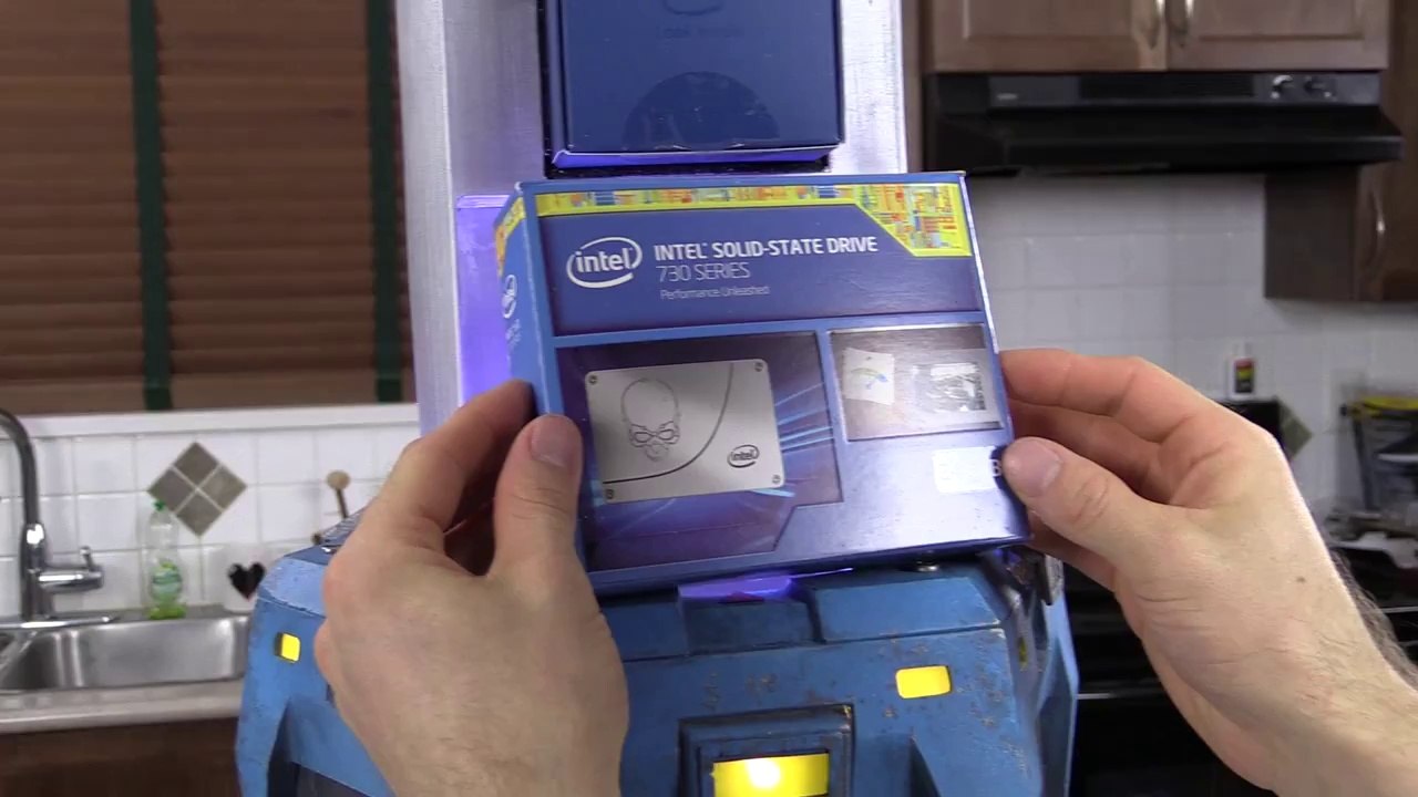 Intel Space Capsule Unboxing!