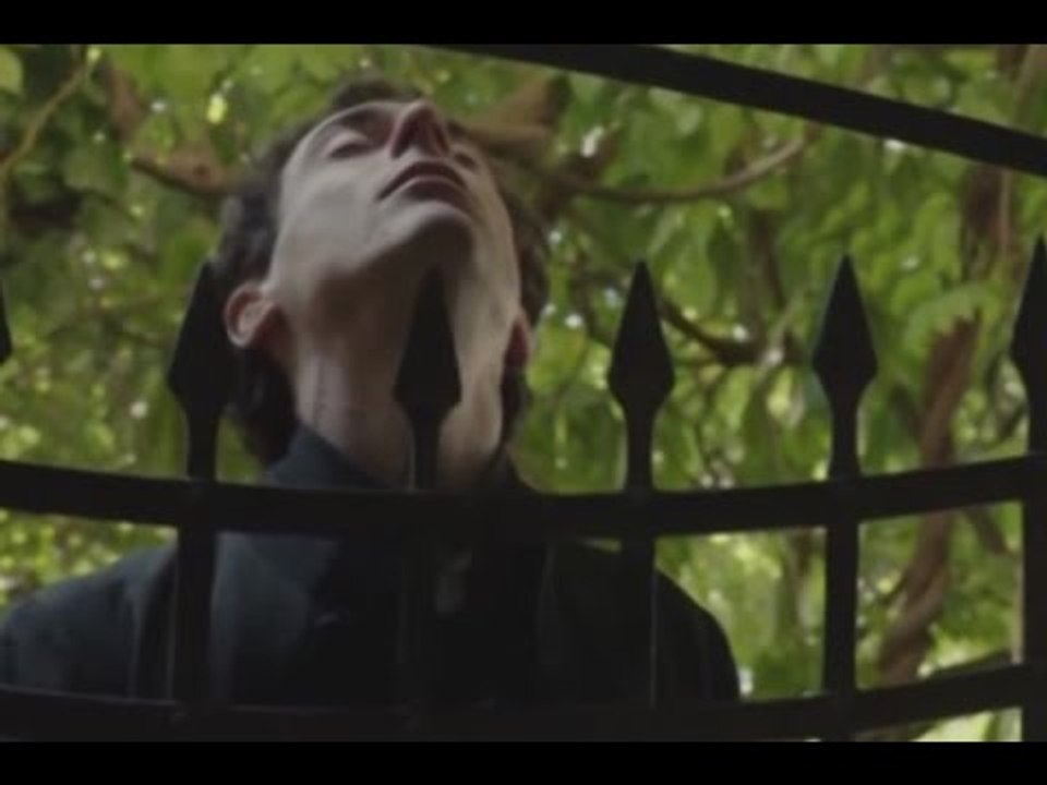 Napoli - Leopardi, al Suor Orsola le scene de “Il Giovane Favoloso” (06.09.14)