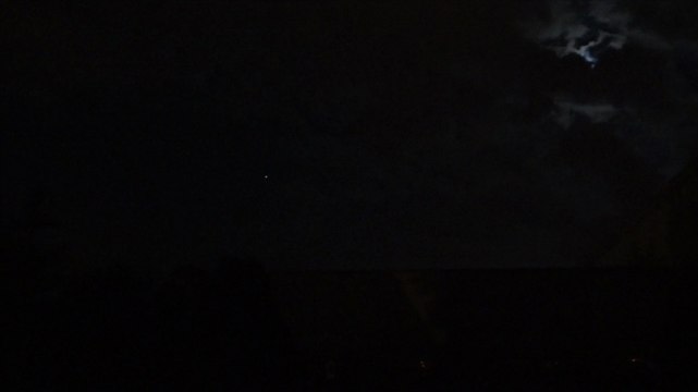 Lanternes chinoises ou OVNI ? DIJON-07-09-14